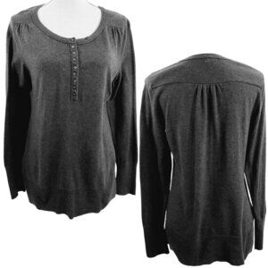 Eddie Bauer Women’s Grey Lightweight Crew Neck Pullover Sweater  – Size Medium